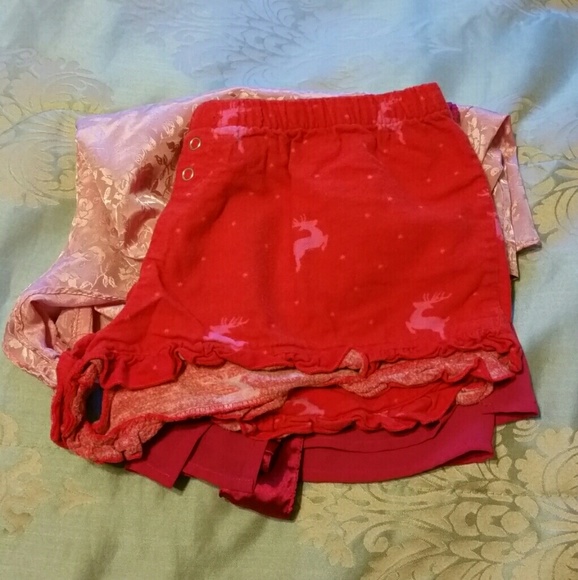 💸SOLD💸 Holiday Satin Pink Pack - Picture 2 of 5